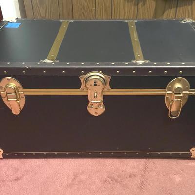 Storage Trunk With Wheels