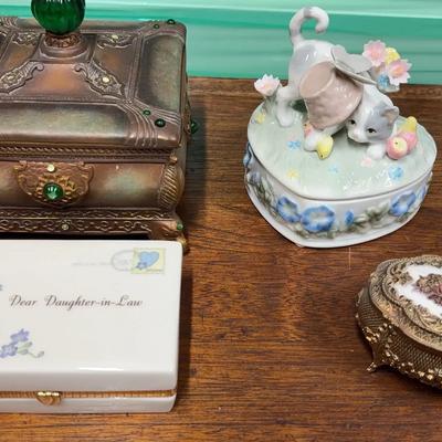 Vintage Jewelry Boxes