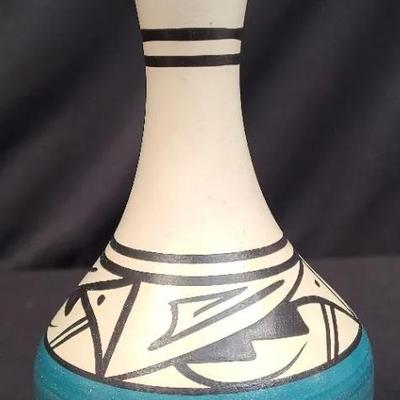 Southwestern Designed Signed Ceramic Pottery
