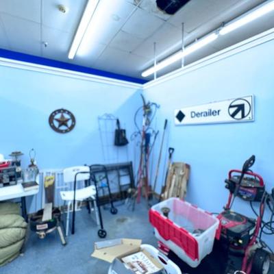 Sale Photo Thumbnail #20