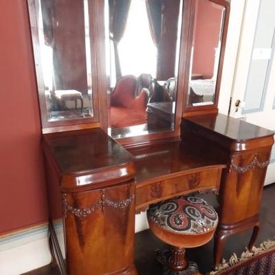 Sale Photo Thumbnail #43