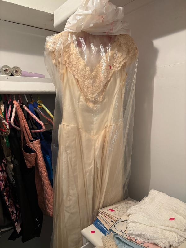 Sale Photo Thumbnail #9