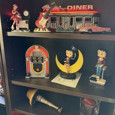 Sale Photo Thumbnail #240