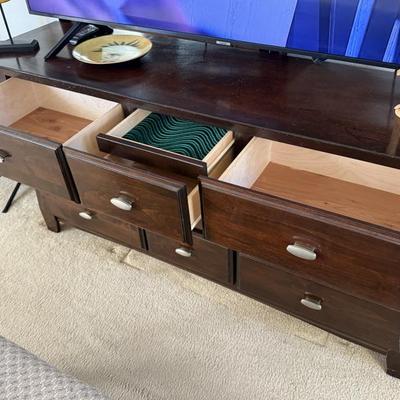 Sale Photo Thumbnail #37