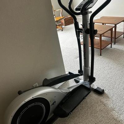 LifeCORE Exercise Machine 