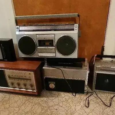 Vintage Radios 