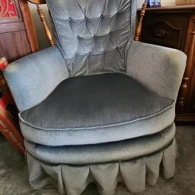 Vintage Rocking Chair 