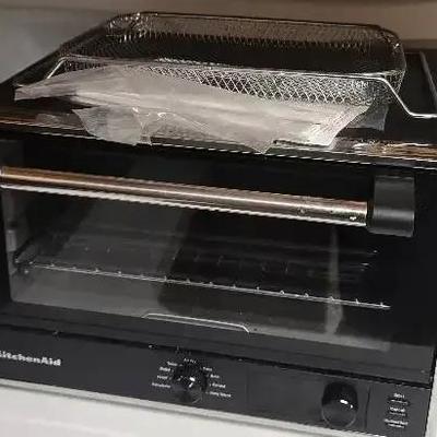 KitchenAid ® Digital Countertop Oven with Air Fry and Pizza Setting