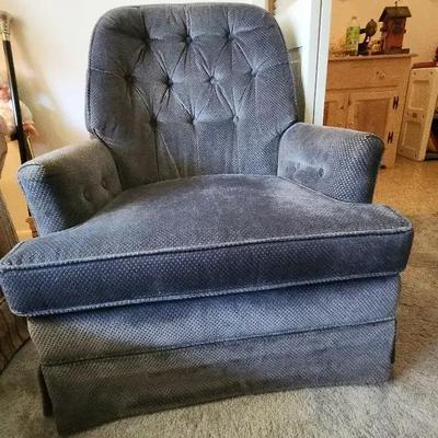 Vintage Rocking Chair 