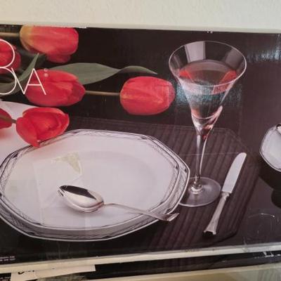 Sale Photo Thumbnail #70