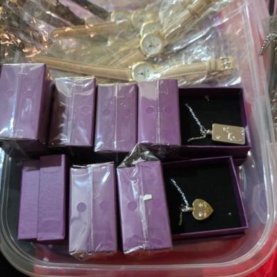 Sale Photo Thumbnail #17