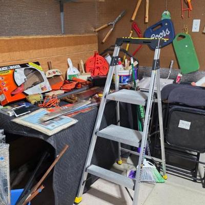 Sale Photo Thumbnail #243