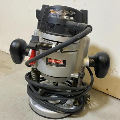 Craftsman 2 Peak HP Convertible Plunge/Fixed Base Router