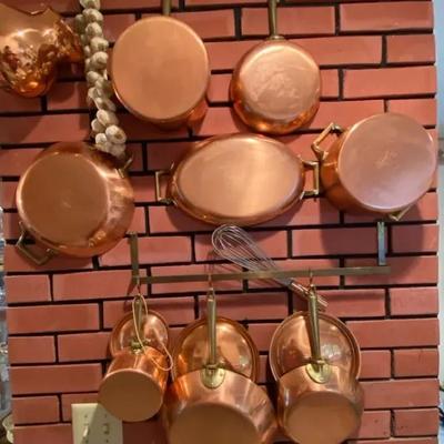 Paul Revere Copper Cookware Wall Display Set with Pots & Pans