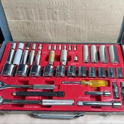 Socket Set