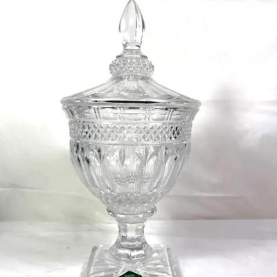 Oversized Cut Crystal Pedestal Candy Dish with Lid (Lidded Urn Compote)