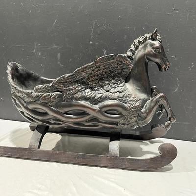 Pegasus Sleigh