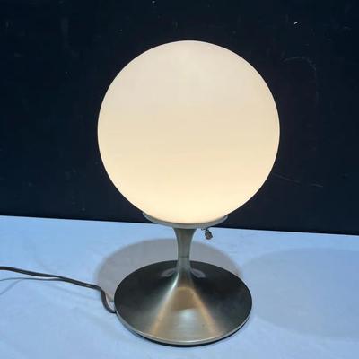 MCM Tulip Table Lamp With Frosted Globe Made By Laurel Lamp Co