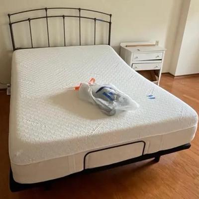 Adjustable Queen Sized Mattress & Bed Frame With Remote