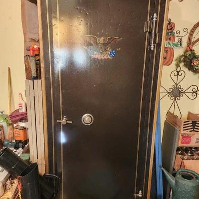 Sale Photo Thumbnail #117