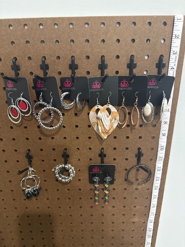 Sale Photo Thumbnail #158