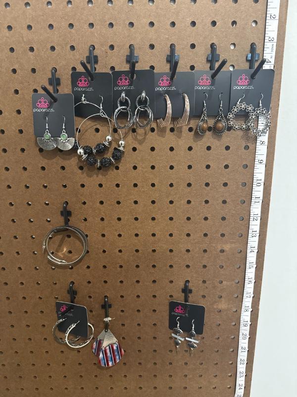 Sale Photo Thumbnail #151