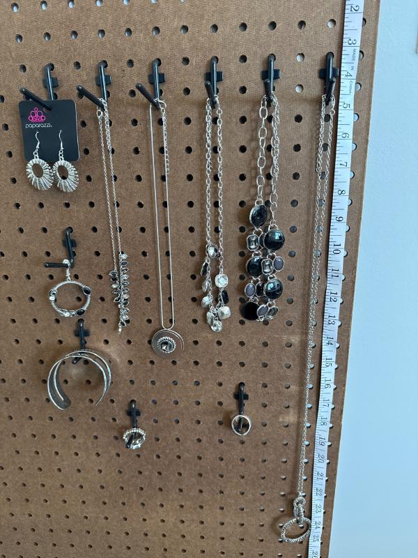 Sale Photo Thumbnail #131