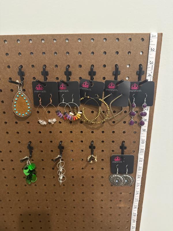 Sale Photo Thumbnail #159