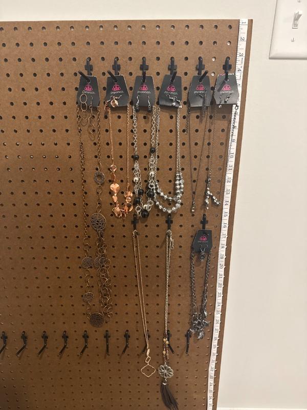 Sale Photo Thumbnail #179