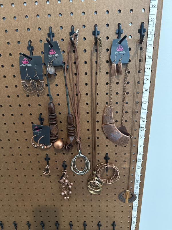 Sale Photo Thumbnail #142