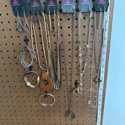 Sale Photo Thumbnail #121