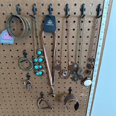 Sale Photo Thumbnail #118