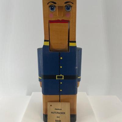 Sale Photo Thumbnail #150