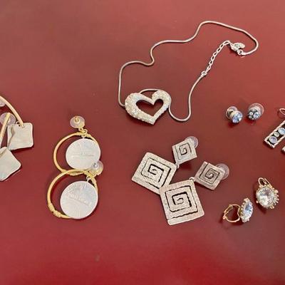 Sale Photo Thumbnail #49