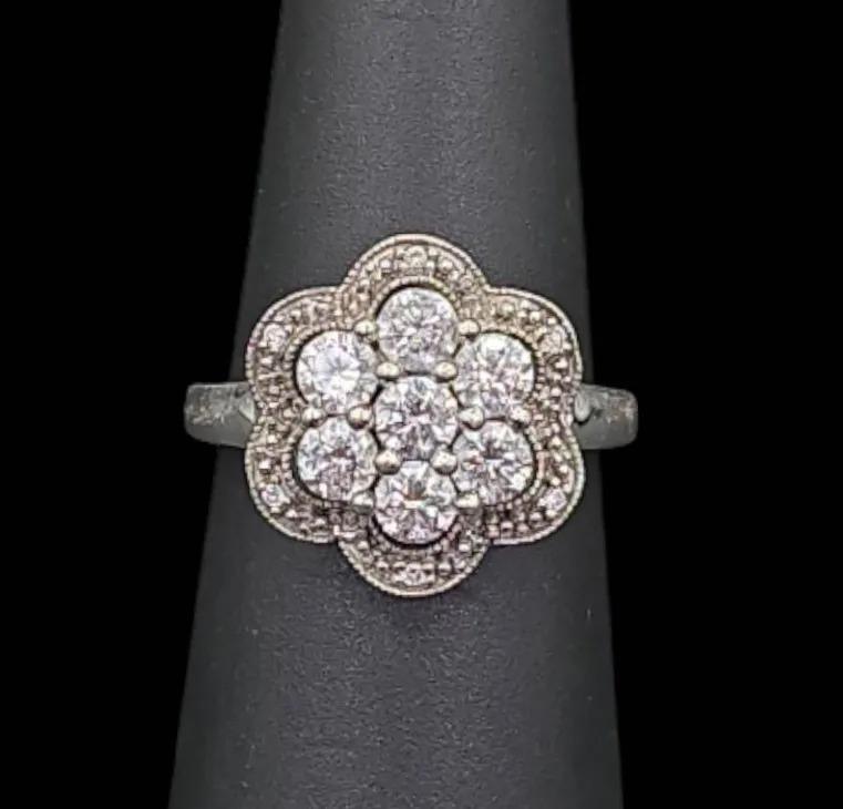 Sale Photo Thumbnail #35