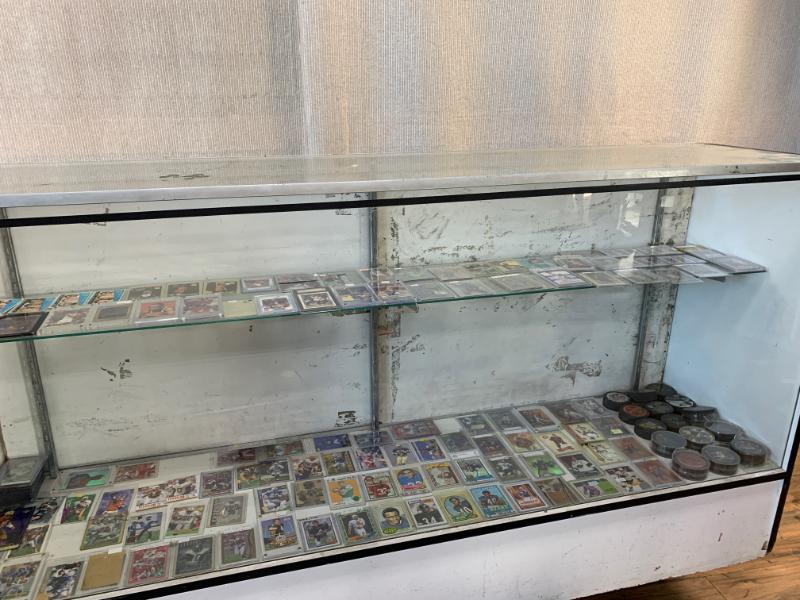 Sale Photo Thumbnail #431