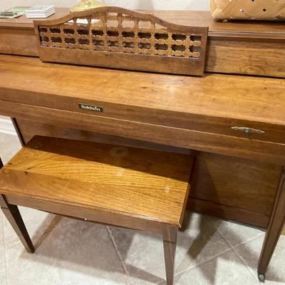 Sale Photo Thumbnail #247