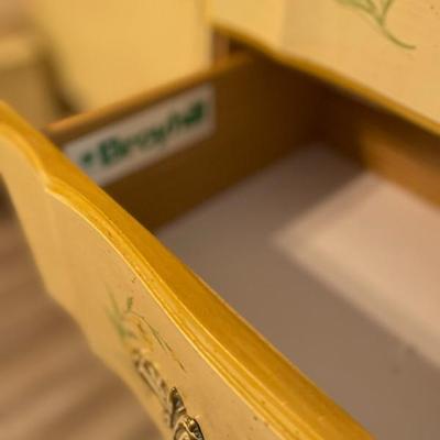 Sale Photo Thumbnail #125