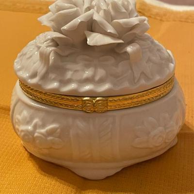 Sale Photo Thumbnail #84