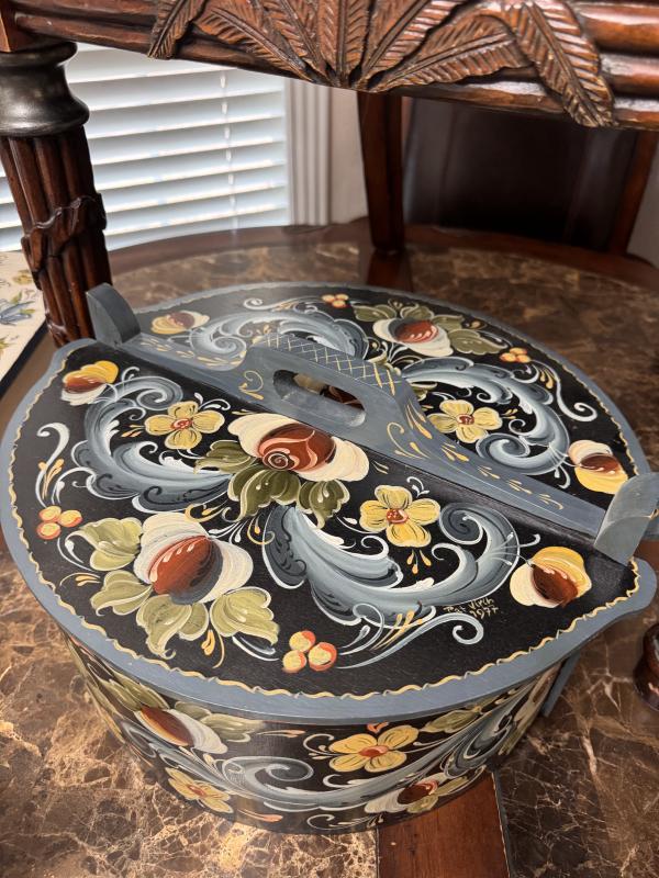 Sale Photo Thumbnail #3