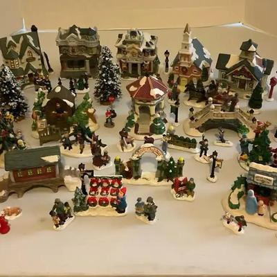 Cobblestone Corners Winter Holiday Village
