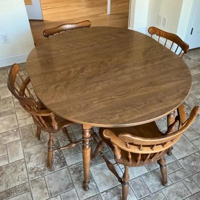Kitchen Table With 4 Chairs