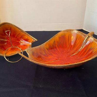 2 Decorative Leaf Dishes
