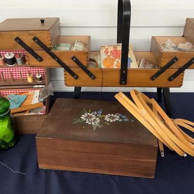 Huge Lot Of Vintage Sewing Items 