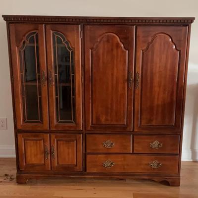 Vintage Entertainment/Storage Piece