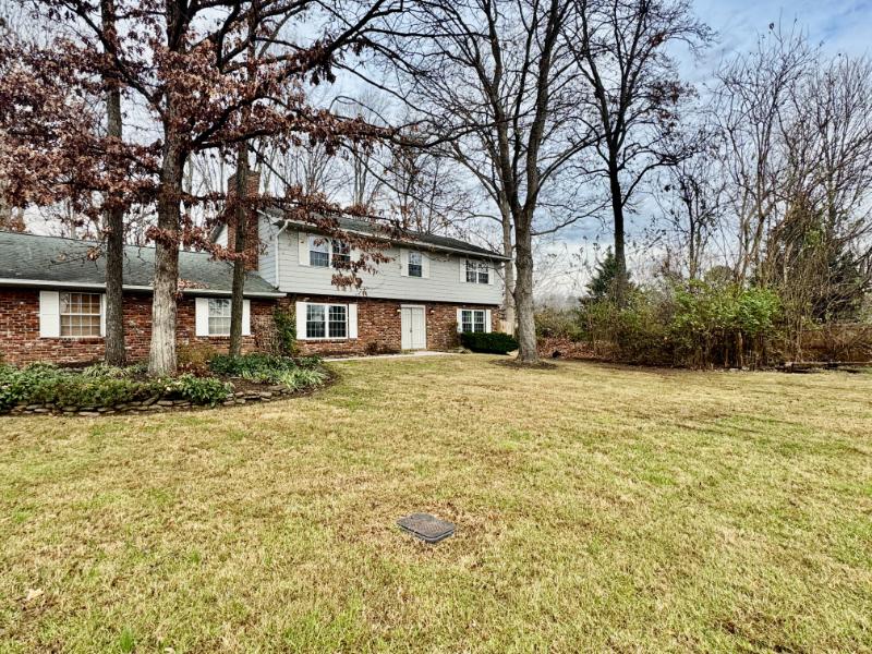 Sale Photo Thumbnail #5