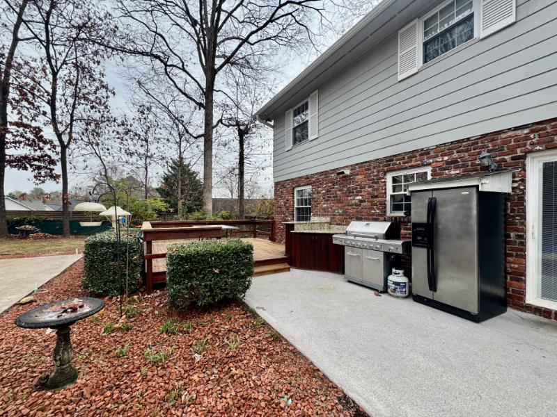 Sale Photo Thumbnail #11