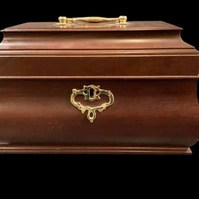 Sale Photo Thumbnail #129