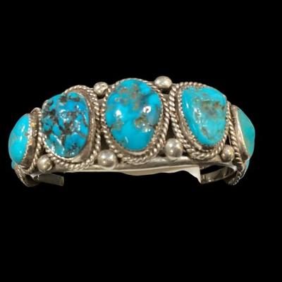 Sale Photo Thumbnail #43