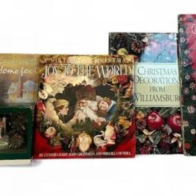 Christmas of Yore Lot - Gone with the Wind Ornament and Books